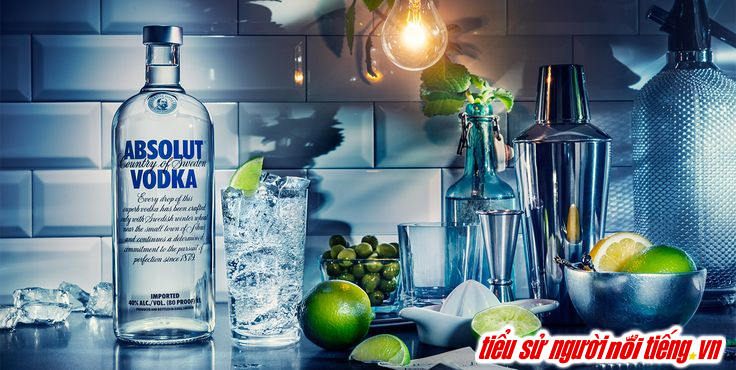 Với hơn 30 năm kỹ nghệ chưng cất công phu, Absolut Vodka tạo ra hương vị sạch và tự nhiên, làm hài lòng lòng người thưởng thức trên toàn thế giới.