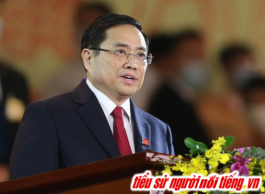 Thủ tướng Phạm Minh Chính đã đưa ra những quyết định chính xác, nhanh chóng và có trách nhiệm trong việc đối phó với đại dịch Covid-19, bảo vệ sức khỏe và sự an toàn của người dân.