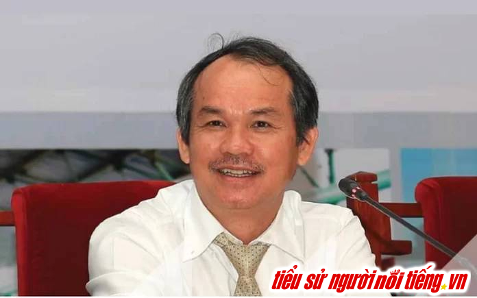 Là người đóng góp không nhỏ cho sự phát triển và nâng tầm thương hiệu bóng đá của Việt Nam.