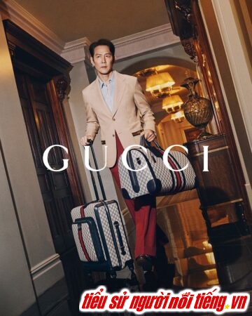 Gucci là một thương hiệu thời trang cao cấp của Ý, với những sản phẩm từ túi xách, giày dép đến quần áo và phụ kiện
