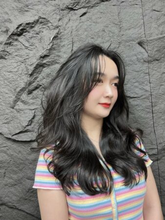 Salon Thái Pro mang đến cho bạn sự lựa chọn thông minh với chất lượng dịch vụ vượt trội và giá trị hợp lý, giúp bạn có được bộ tóc đẹp và tự tin.