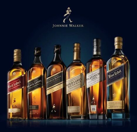 Rượu Johnnie Walker Gold Label - Sự pha trộn độc đáo, đẳng cấp và đắt giá nhất của Johnnie Walker.