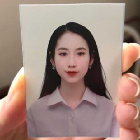 Bức ảnh ngày xưa của Hoa Tường Vi tái hiện lại những kỷ niệm đáng nhớ, tạo nên một không gian thời gian đẹp đẽ.