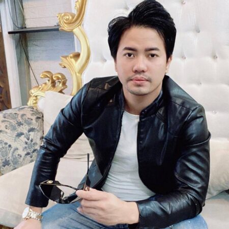 Nhà tạo mẫu tóc Thịnh Hà Lan là một nhà tạo mẫu tóc nổi tiếng ở Việt Nam, sinh ra và lớn lên tại tỉnh Bình Định